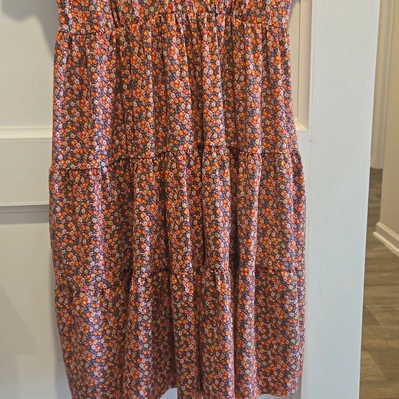 Urban Outfitters Red Floral Dress - Picture 6 of 10